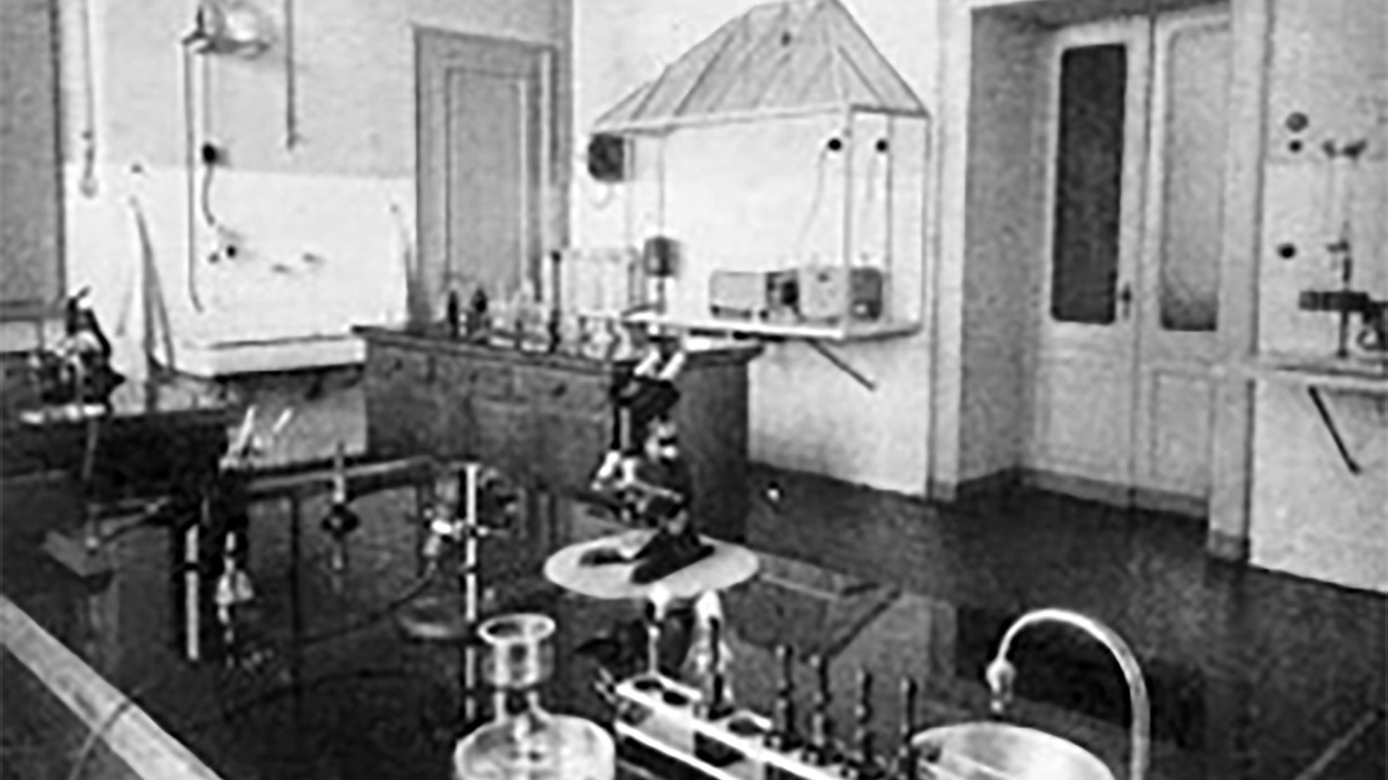 laboratorio IZSPLV, foto storica
